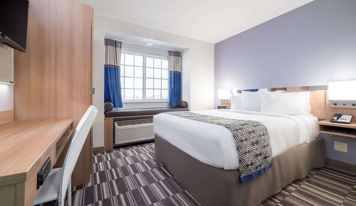 Room, 1 King Bed, Accessible, Non Smoking
