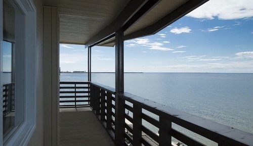 Renovated Suite, 2 Queen Beds, Balcony, Ocean View