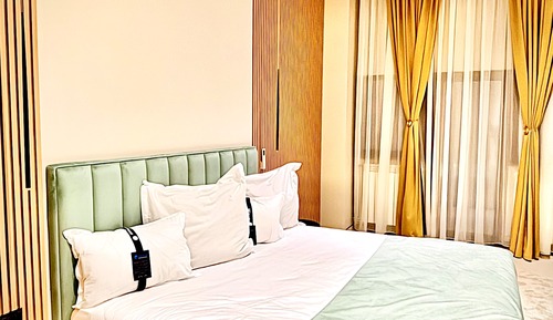 Luxury Double or Twin Room, City View
