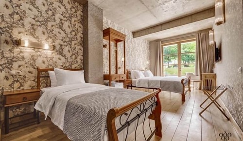 Basic Triple Room