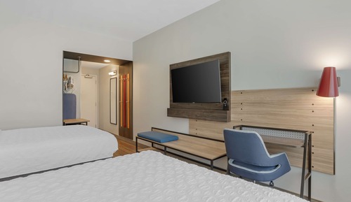 Room, 2 Queen Beds, Accessible (Hearing)