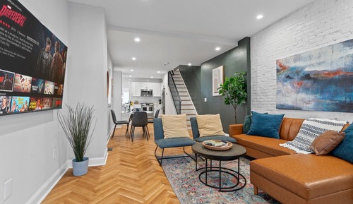 Deluxe House, 3 Bedrooms, Kitchen, City View