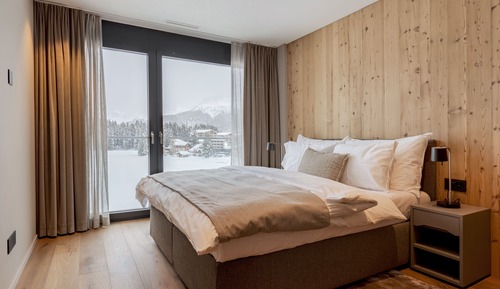 Lake View 2-Bedroom Suite