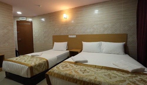 Business Triple Room