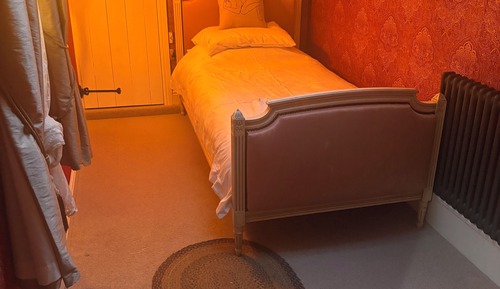 Deluxe Room, 1 Twin Bed