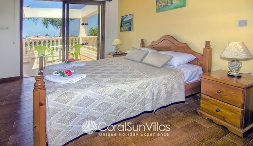 Villa, 5 Bedrooms, Smoking, Private Pool