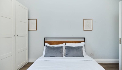 Apartment (5 Bedrooms)
