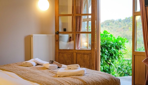 Design Studio Suite, Jetted Tub