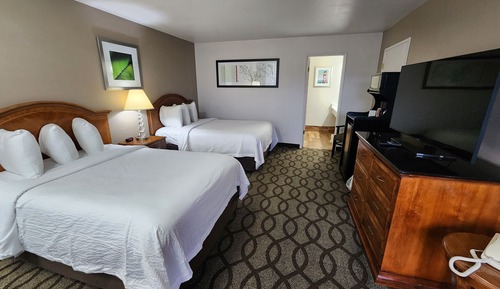 Room, 2 Queen Beds, Non Smoking