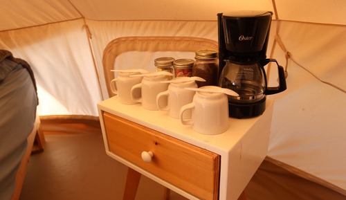 Glamping Tent with Private Jacuzzi 2