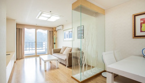Gold Suite
