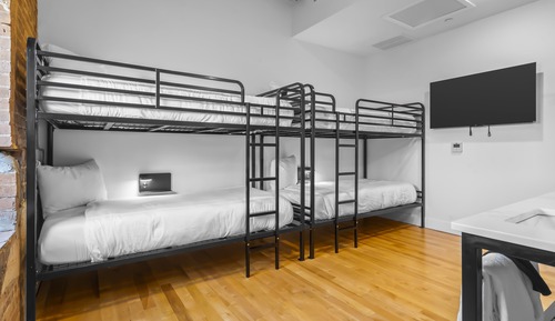 Queen Bunk Room