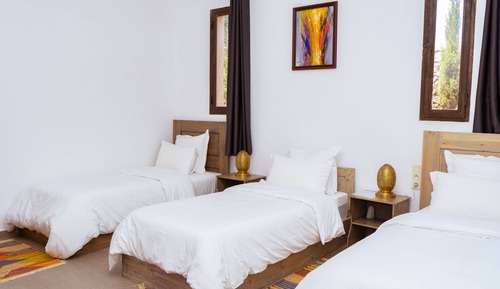 Comfort Triple Room