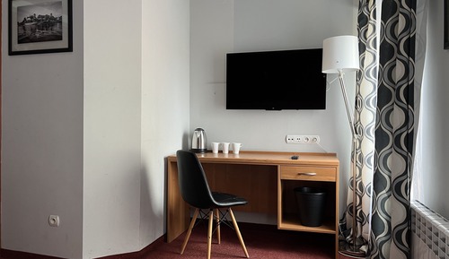 City Triple Room