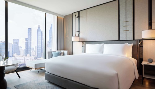 Superior Room, 1 King Bed