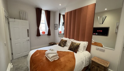 Signature Apartment