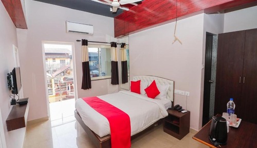 Deluxe Single Room