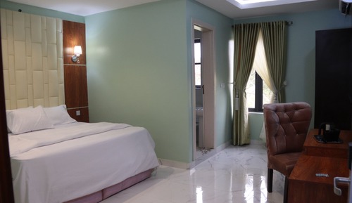 Executive Room