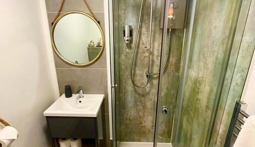Double Room (Pig Sty)