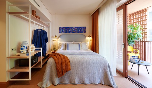 Loom Suite with Balcony