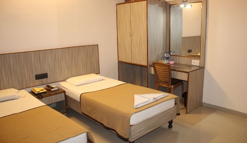 Deluxe Single Room