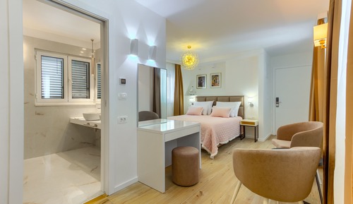 Basic Double or Twin Room