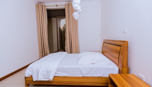Executive Apartment, 2 Bedrooms, 2 Bathrooms, Garden View