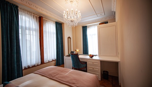 Premium Room