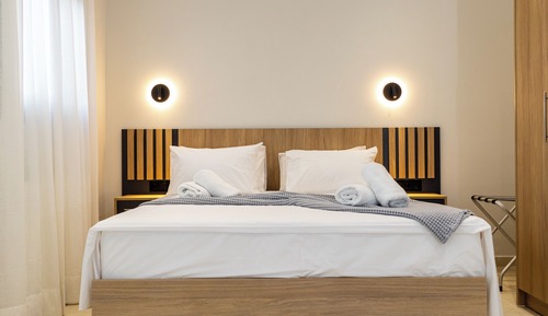 Superior Studio - 2nd floor, 1 Queen Bed with Sofa bed, Balcony (4ppl)