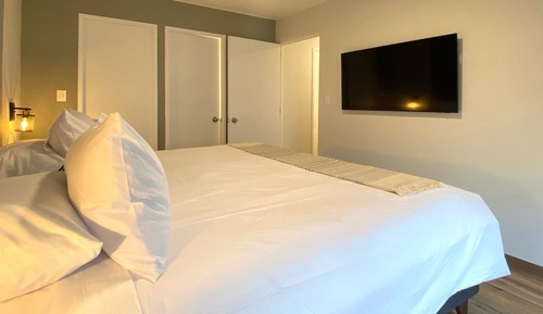 Apartment, 2 Bedrooms (305)