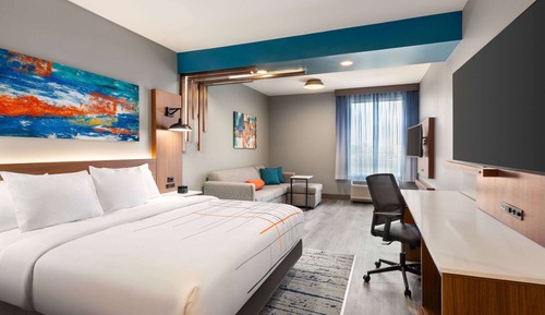 Deluxe Room, 1 King Bed, Non Smoking