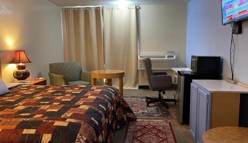 Deluxe Room, 1 King Bed