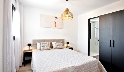 6 person apartment penthouse