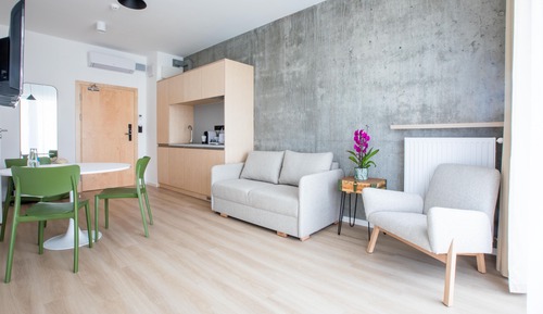 Premium Apartment