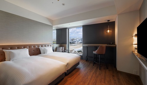 Superior Twin Room, Multiple Beds, Non Smoking, Airport View (For 2 people)
