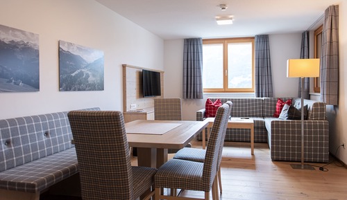 Executive Studio Suite