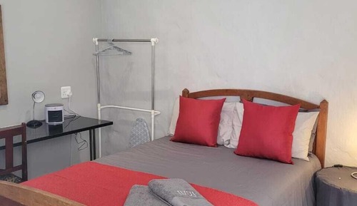 Classic Room, 1 Queen Bed