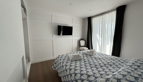 Luxury Room