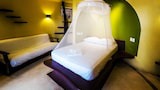 Standard Room, Multiple Beds, Sea View, Beachside