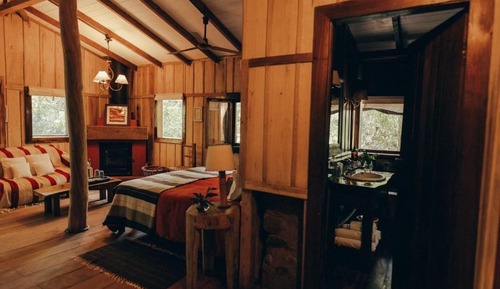 Grand Bungalow