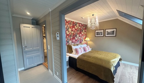 Exclusive Room