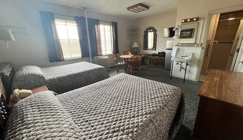 Family Room, 2 Double Beds, Non Smoking