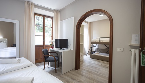 Standard Quadruple Room