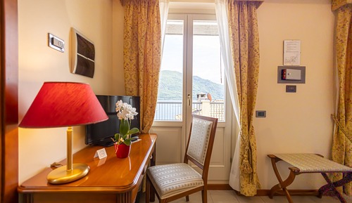 Deluxe Double or Twin Room, Terrace, Lake View