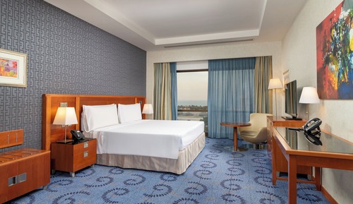 Standard Room, 1 King Bed, Kitchenette, Sea View