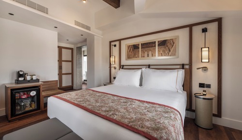 Premium Double Room (Con Vistas)