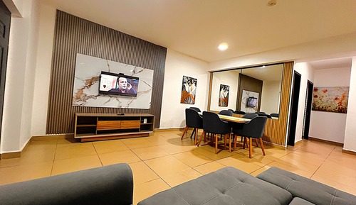 Apartment, 2 Bedrooms, Accessible, Smoking