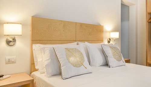 Standard Triple Room, Ensuite, Garden View