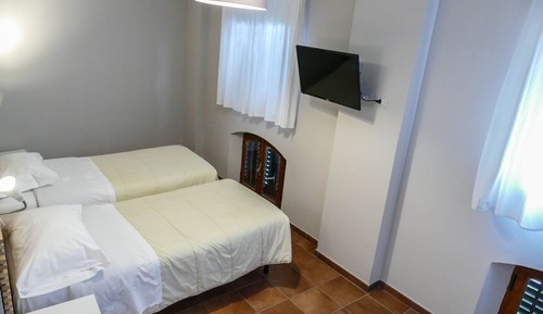 Twin Room, Ensuite