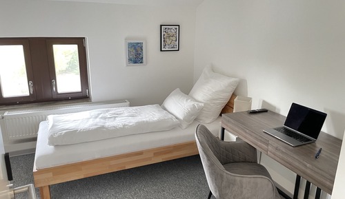 Basic Single Room, Private Bathroom